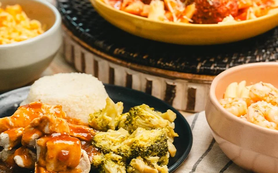 What A Crock Meals customer favorites gift box for flexible dinner support